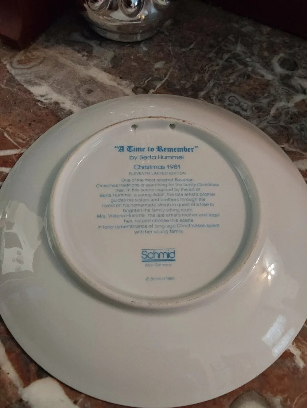 1981 Hummel Christmas Plate, A Time To Remember, Schmid Porcelain